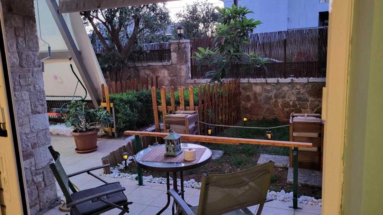 M&M Airport Stop Garden Apartment Spata  Bagian luar foto